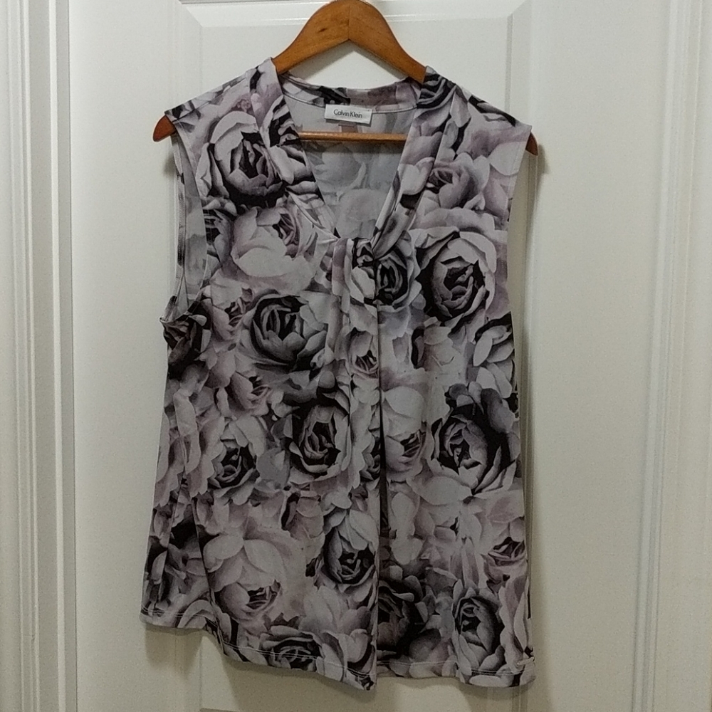 Calvin Klein twist front rose blouse